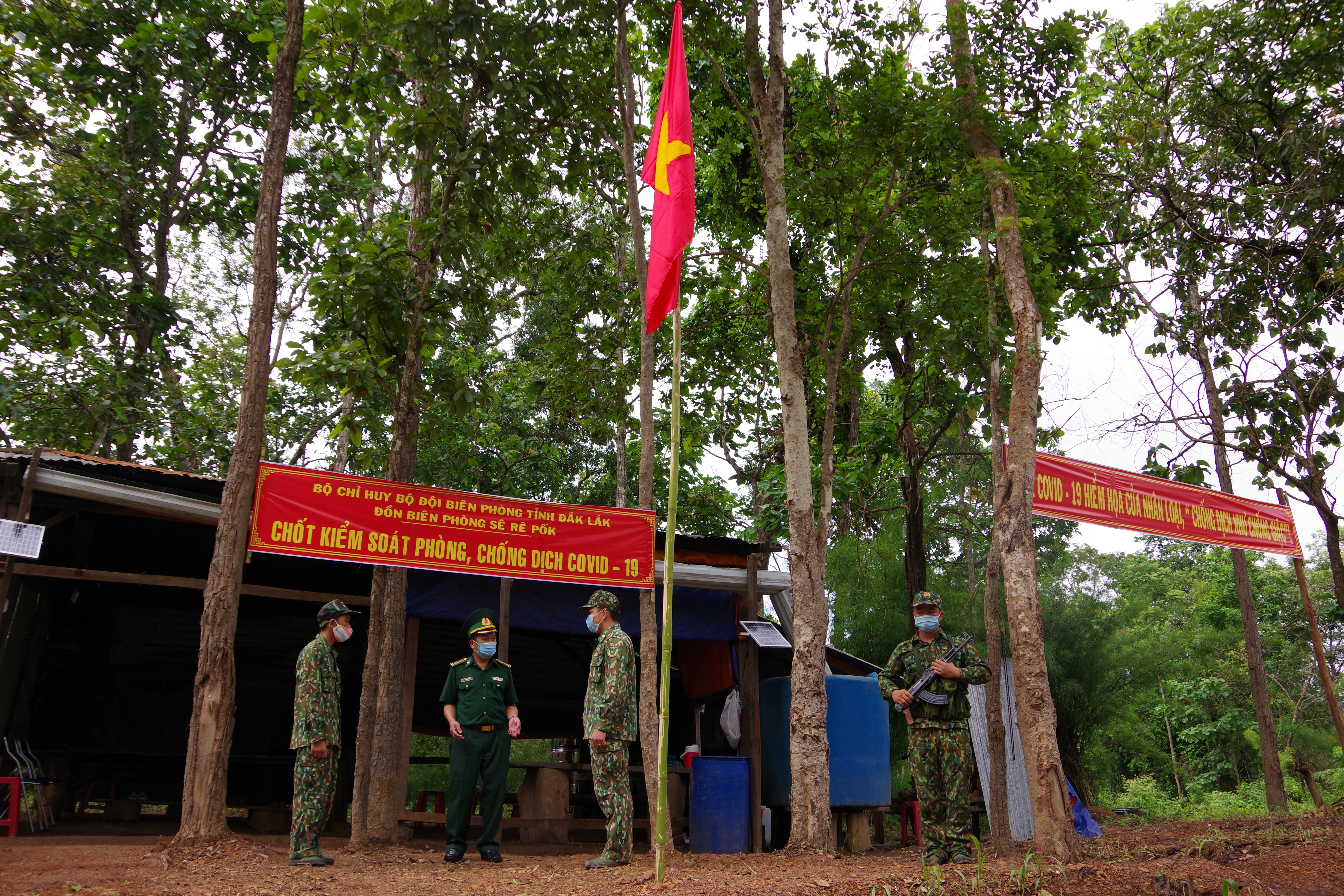 Đắk Lắk tăng cường kiểm soát tuyến biên giới trong mùa dịch